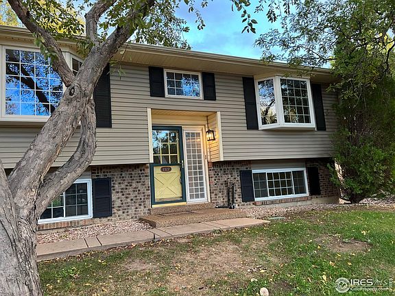 2nd image of 1327 Brookfield Dr