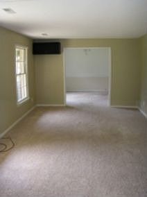 2nd image of 1600 Douglas Ct