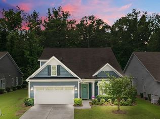 1097 Old Field Dr, Summerville, SC 29483
