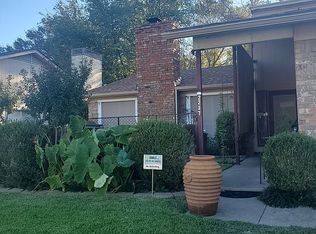 2237 Phoenix Dr, Garland, TX 75040
