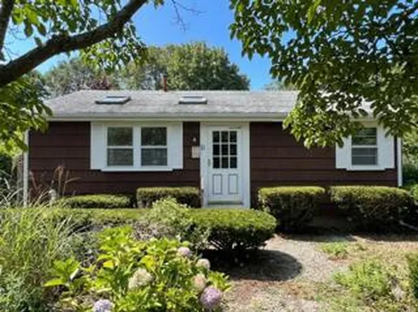 11 Pamet Road, West Yarmouth, MA 02673