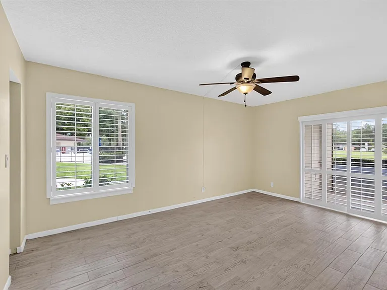 6341 Chasewood Dr #D — Photo 20