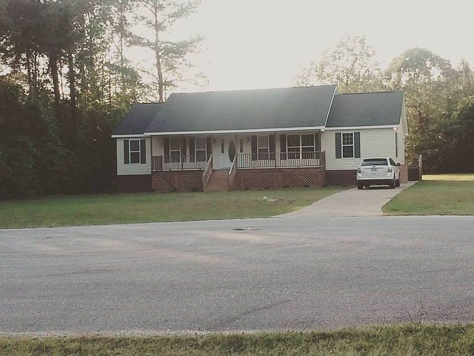2nd image of 4018 Ryan Pl