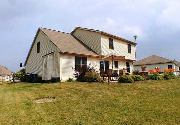 4th image of 514 Streamview Dr