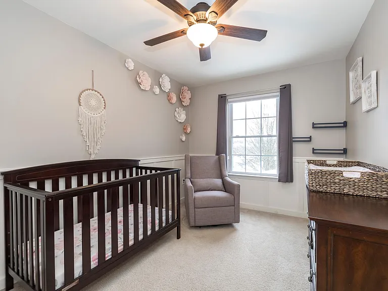 8165 Heritage Dr — Photo 24