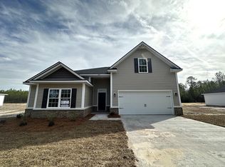 1384 SE Arnold Dr, Allenhurst, GA 31301