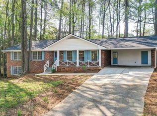 3553 Sandy Woods Ln, Stone Mountain, GA 30083