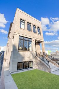 1636 W Wolfram St, Chicago, IL, 60657