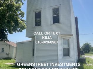 913 Columbia Rd #1, Dupo, IL 62239