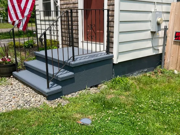 14 Ware Road, Killingly, CT 06241