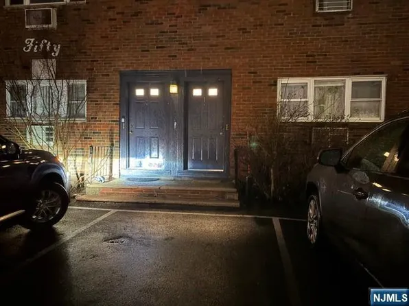 50 S Main St APT 2A, Lodi, NJ 07644
