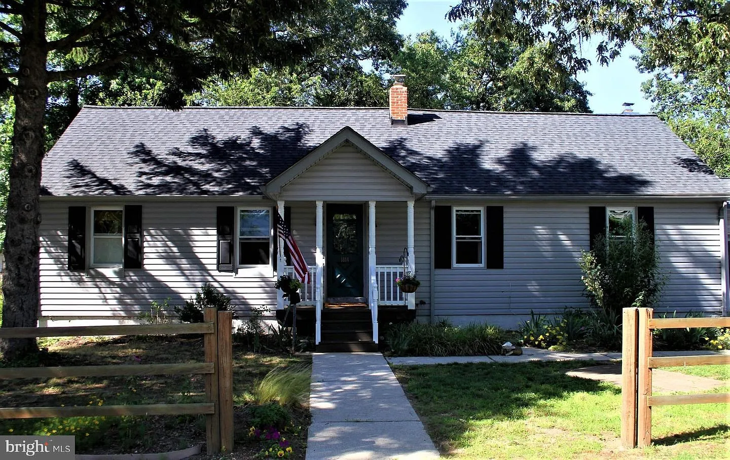 1814 Cremen Rd photo 1