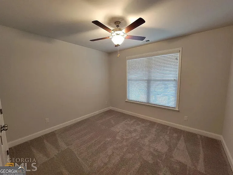 604 Cunninghame Ct — Photo 17