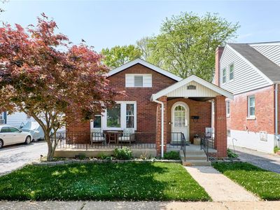 8830 Bridgeport Ave, Saint Louis, MO, 63144