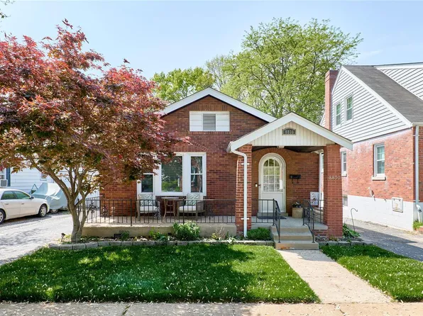 8830 Bridgeport Ave, Saint Louis, MO 63144