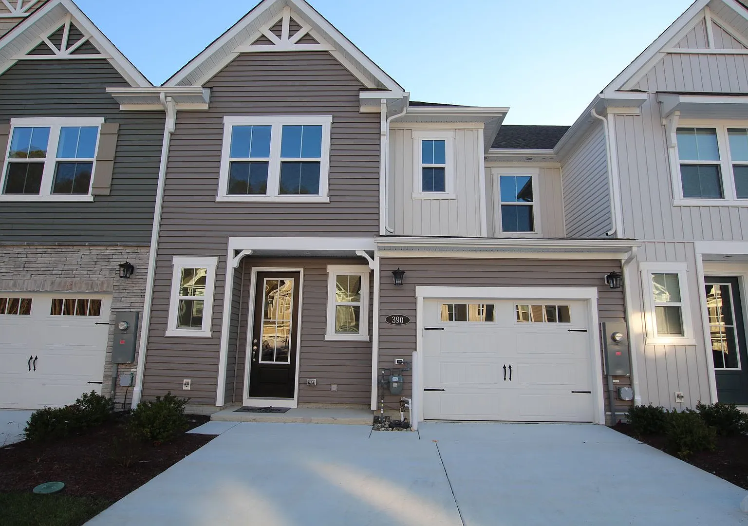 Comfortable Ocean View Townhome Near Delaware's Beautiful Beaches! — Photo 1