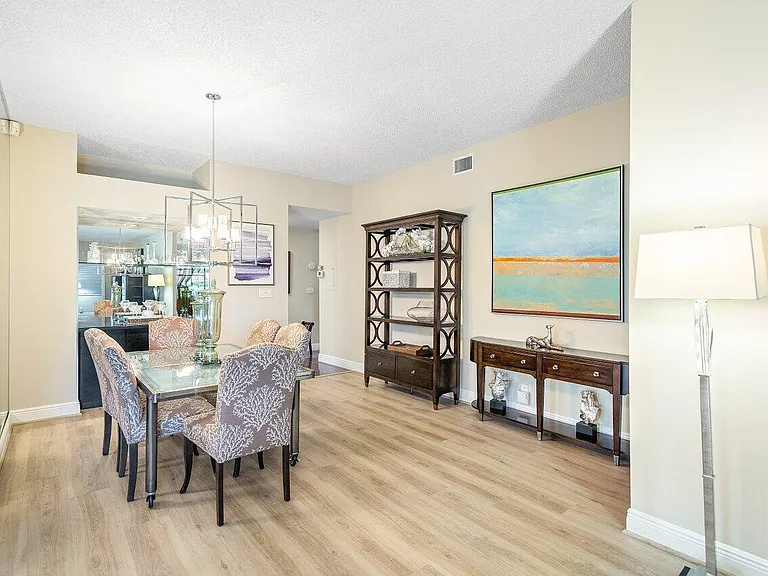 5070 Lake Catalina Dr #C — Photo 6