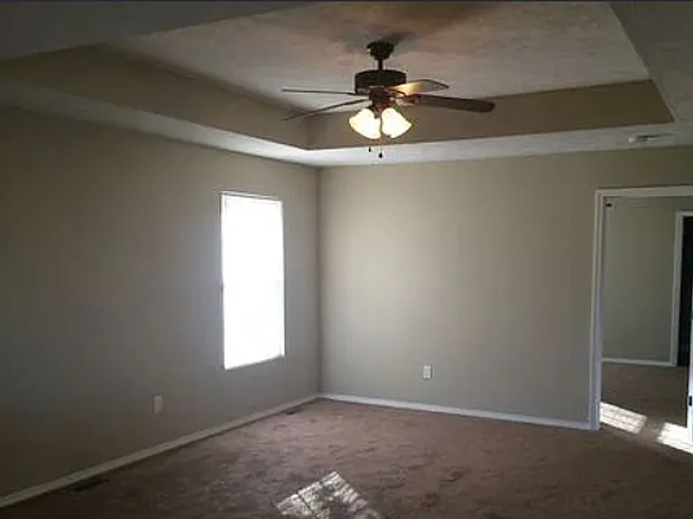 2604 W Saige Dr — Photo 4