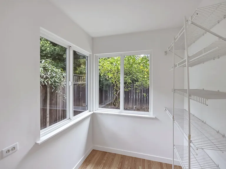 1537 Dana Ave — Photo 24
