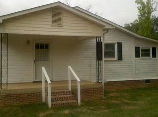 316 Great Oak Dr, Cowpens, SC 29330