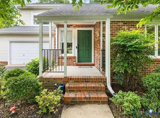 10460 Shumark Dr, Chester, VA 23831