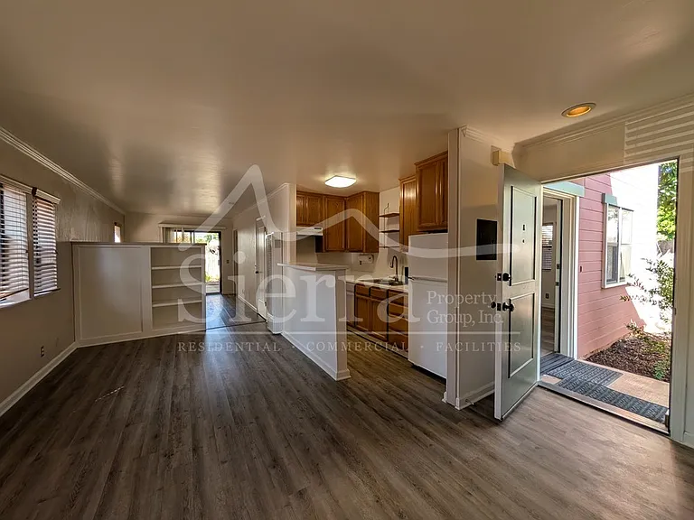 1426 Euclid Ave #A — Photo 1