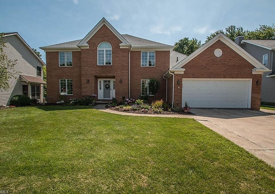 1st image of 19157 Bears Paw Ln