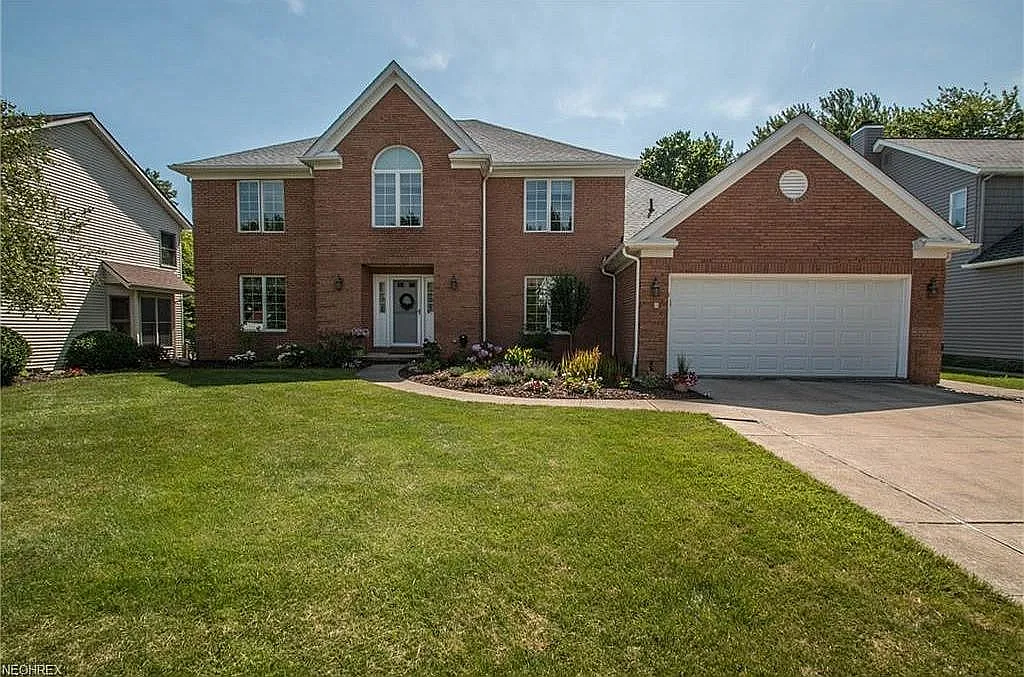 19157 Bears Paw Ln photo 1