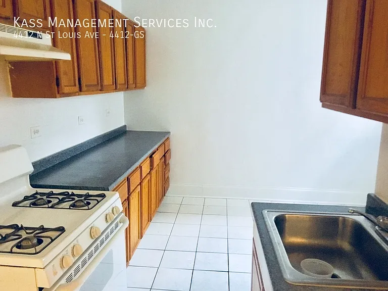 4412-26 N St Louis Ave. — Photo 14