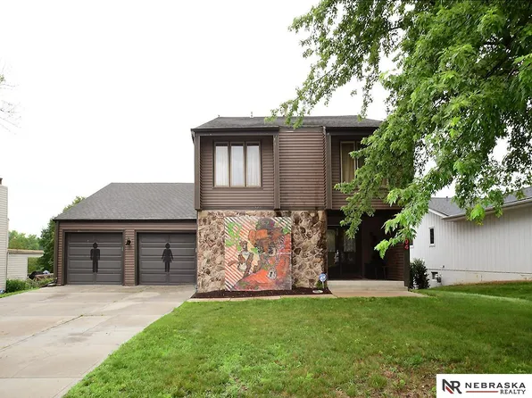 11304 Sahler St, Omaha, NE 68164