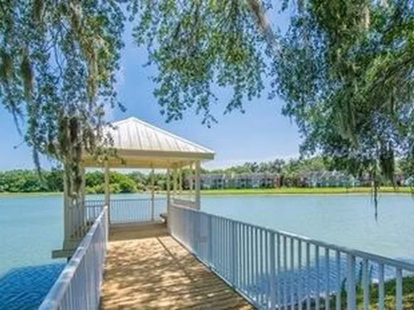 302 Lake Parsons Grn Unit 204, Brandon, FL 33511