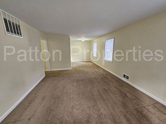 2nd image of 526 Deerwood St