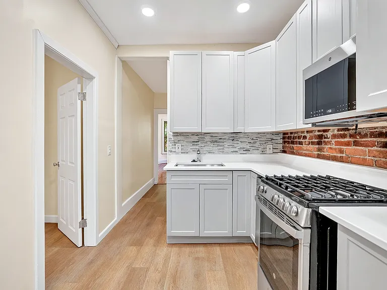 12 E Springfield St #3 — Photo 26