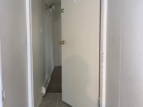 372 2nd St APT 3B, Highspire, PA 17034