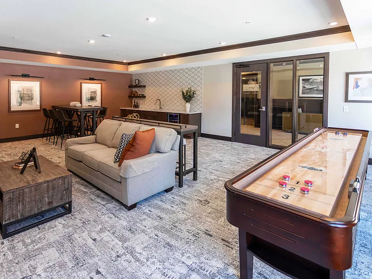 Apex Club Room