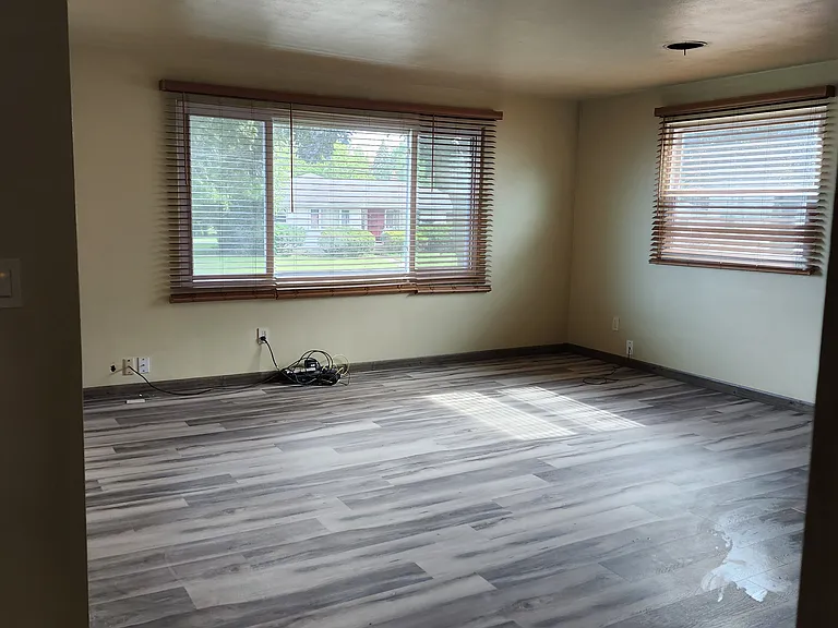 31 Woodmere Ct — Photo 6