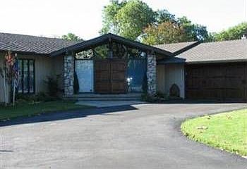 1st image of 3137 N Fairway Dr