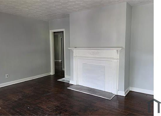 3rd image of 1336 Wichita Dr SW