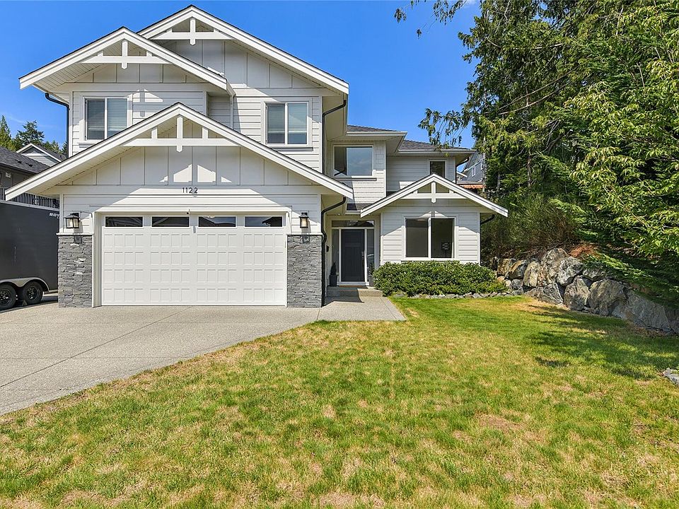 1st image of 1122 Golden Spire Cres