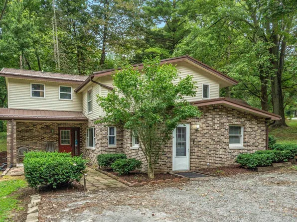 110 Ems B33 Ln, Warsaw, IN 46582