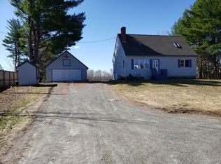 231 Old Town Rd, Hudson, ME 04449