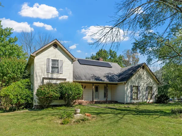 143 Vaughnwood Dr, La Vergne, TN 37086