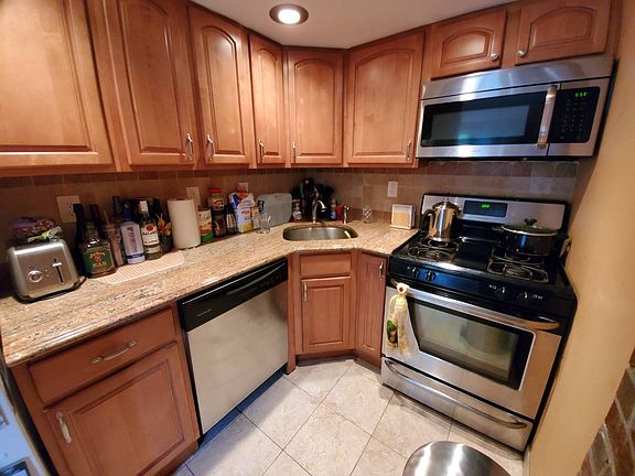 3rd image of 57-15 69th Pl Floor 9-2