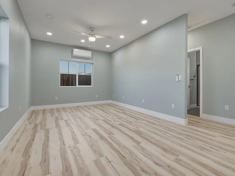 3472 Singh Ln — Photo 5