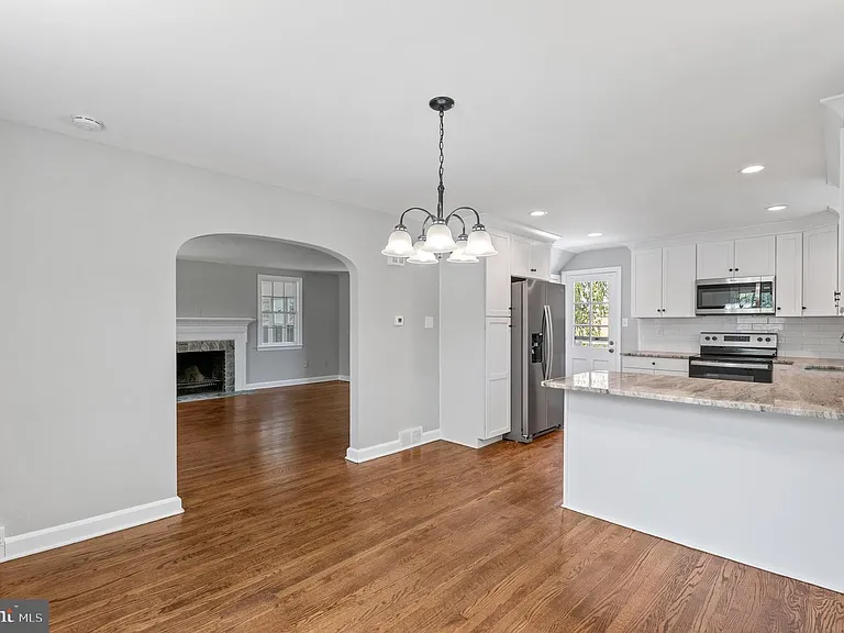 3731 School Ln — Photo 12