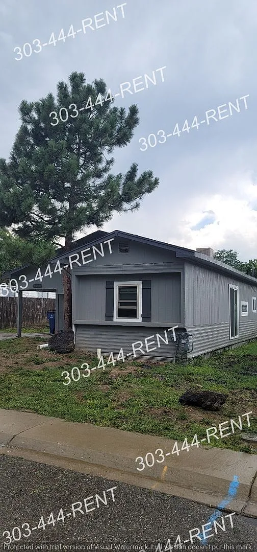 4 bed, 2.0 bath, 1393 sqft, $2,195 — Photo 1