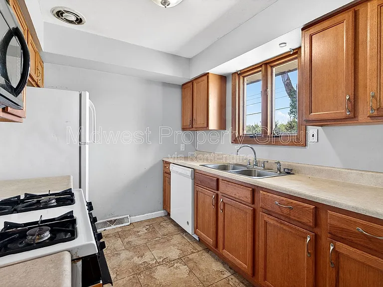 515 Topaz Ave — Photo 5