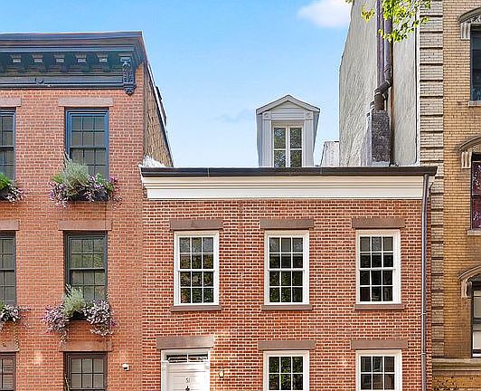 2nd image of 51 Barrow St #1