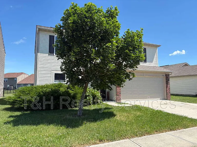 7952 Amadeus Dr — Photo 2