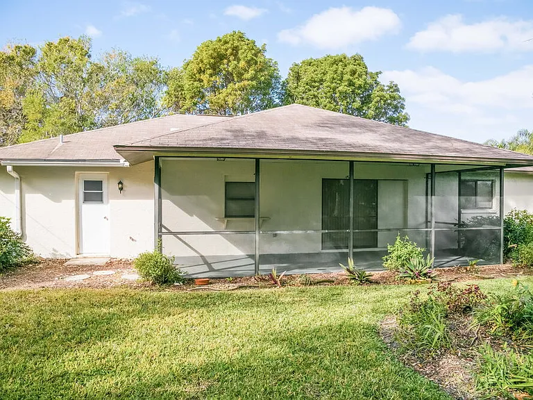 3607 SE 8th Ave — Photo 13